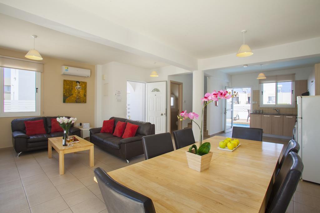 Villa Daffodil Protaras Room photo